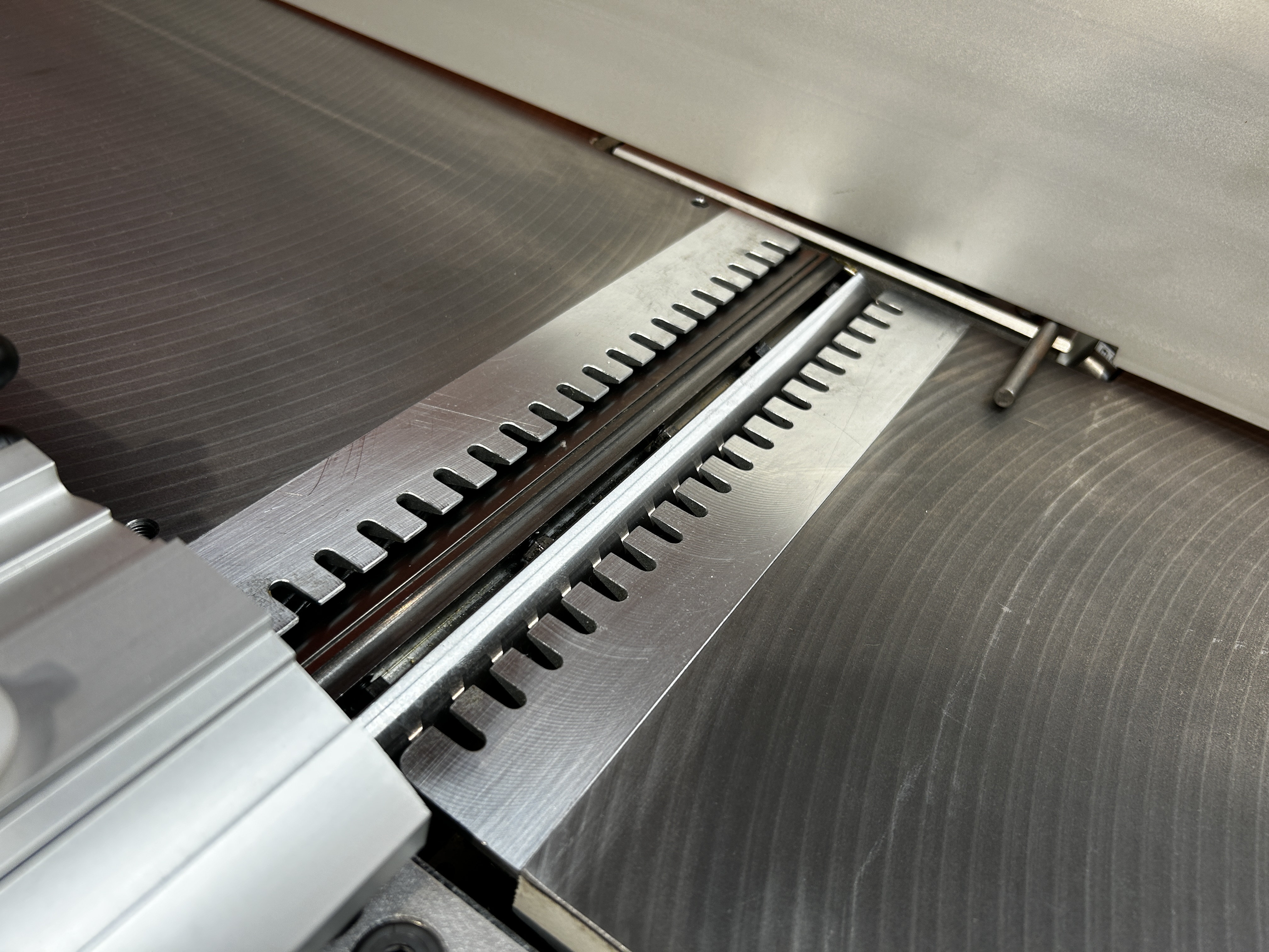 Casadei PFS 30 vlakvandiktebank (showroom model)