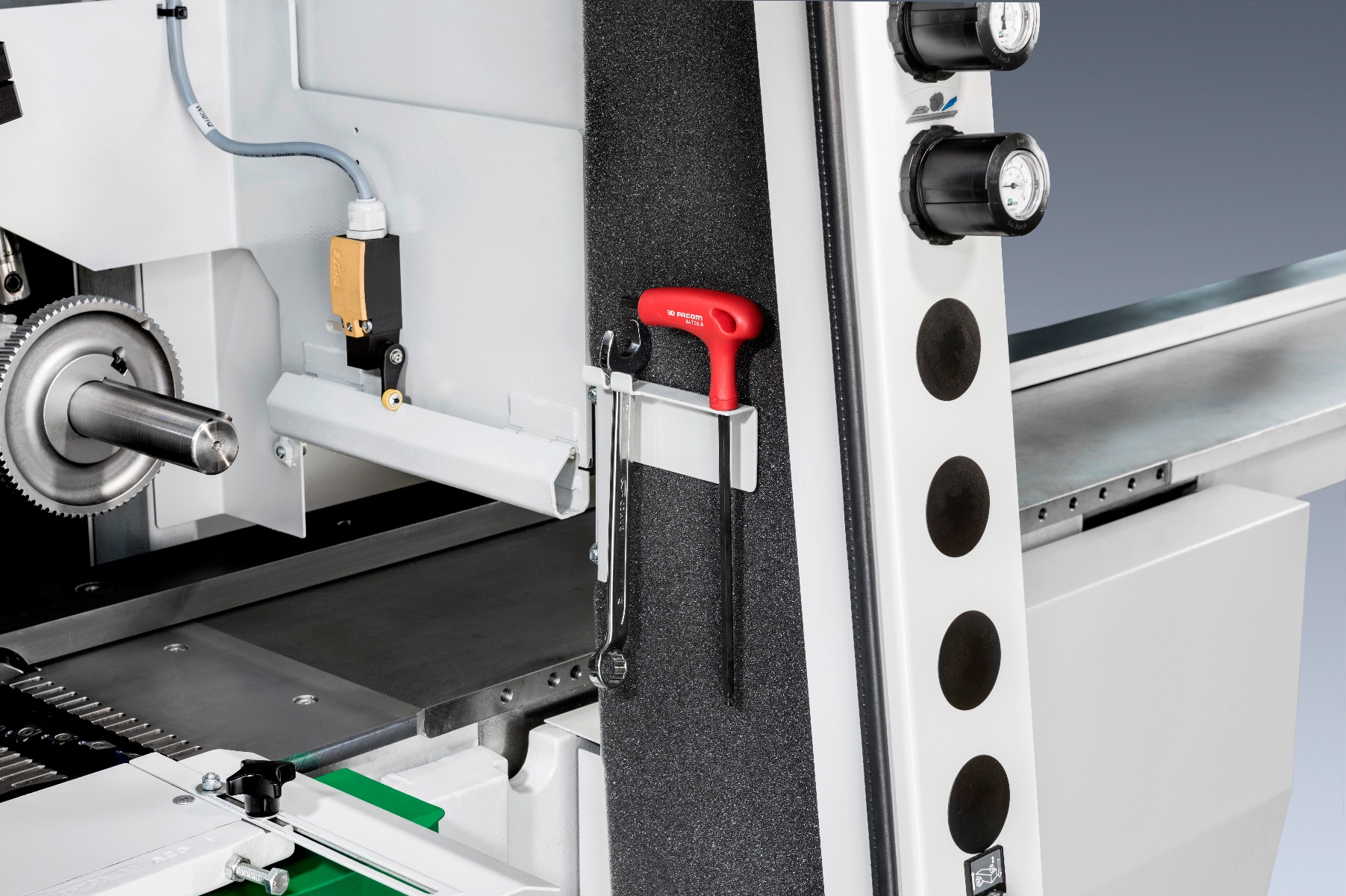 Weinig Powermat 700 Vierzijdige schaaf- en profileermachine Weinig Powermat 700 Vierzijdige schaaf- en profileermachine