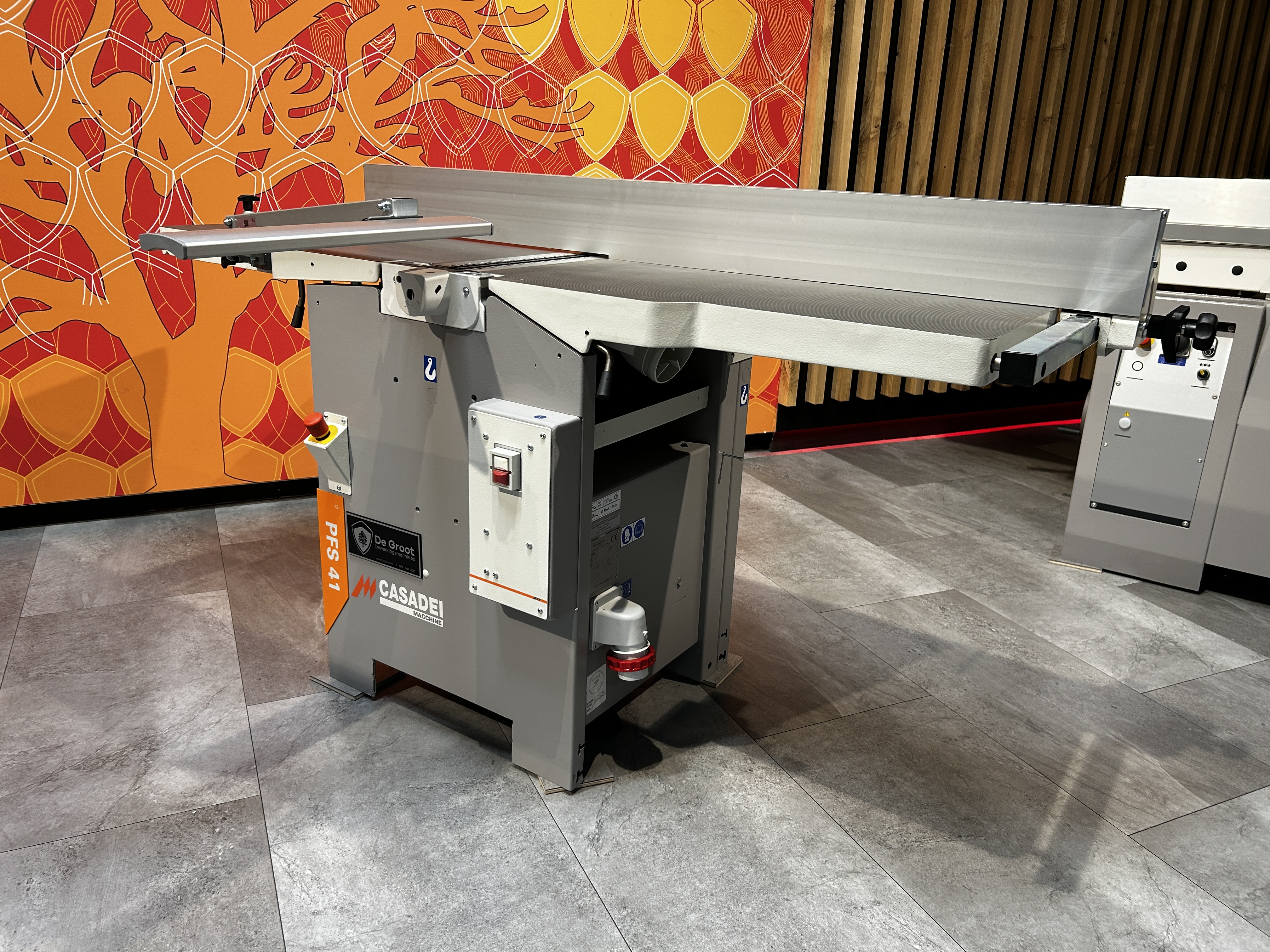 Casadei PFS 41 vlakvandiktebank (showroom model)