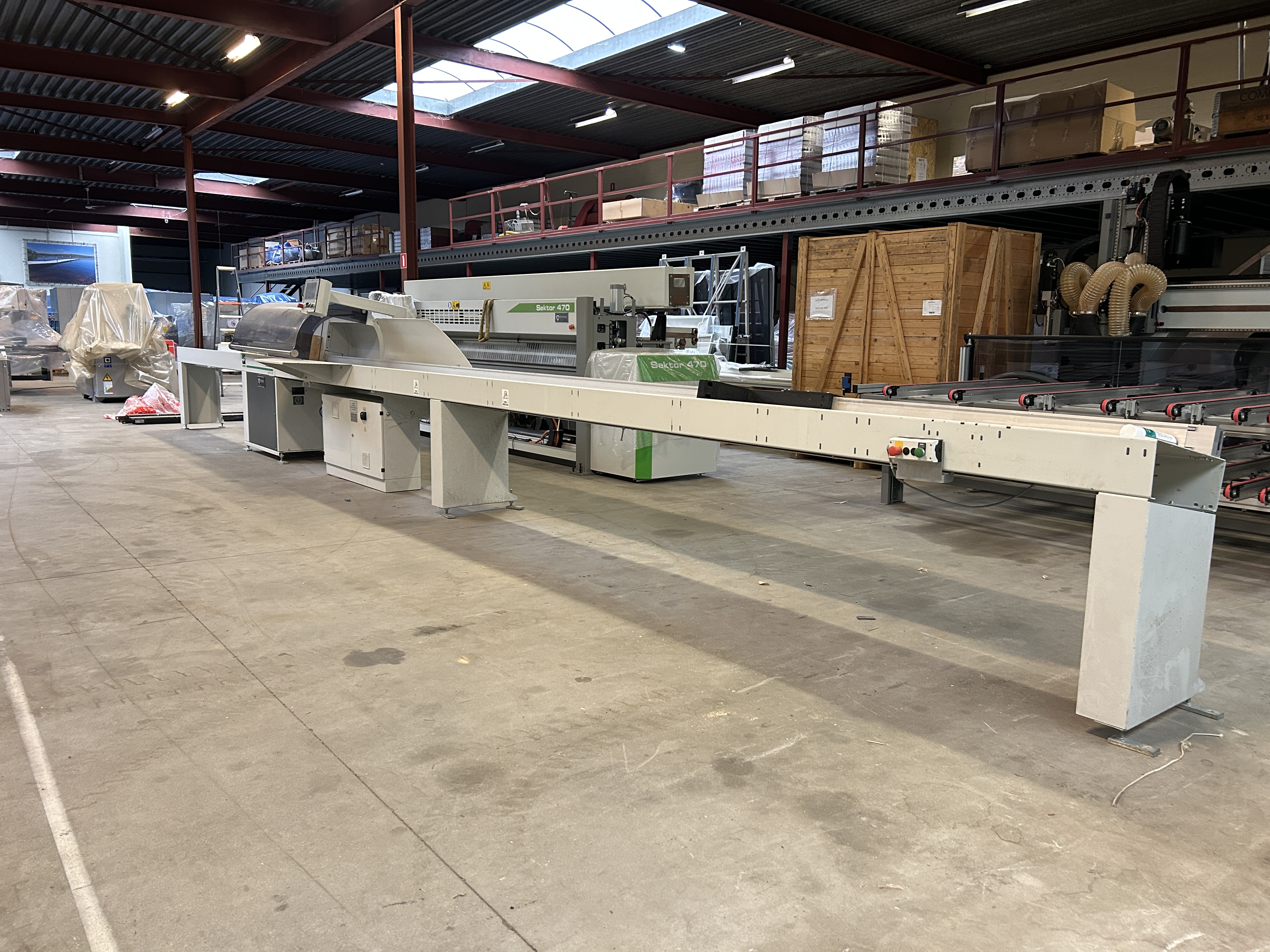 Weinig Dimter Unicut P gebruikte onderliggende afkortzaag