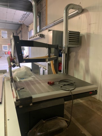 Altendorf F45 EvoDrive UNO 90 jong gebruikte formaatzaag