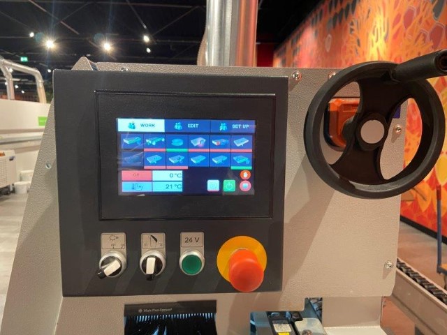Biesse Akron 1130 gebruikte kantenaanlijmmachine Biesse Akron 1130 gebruikte kantenaanlijmmachine