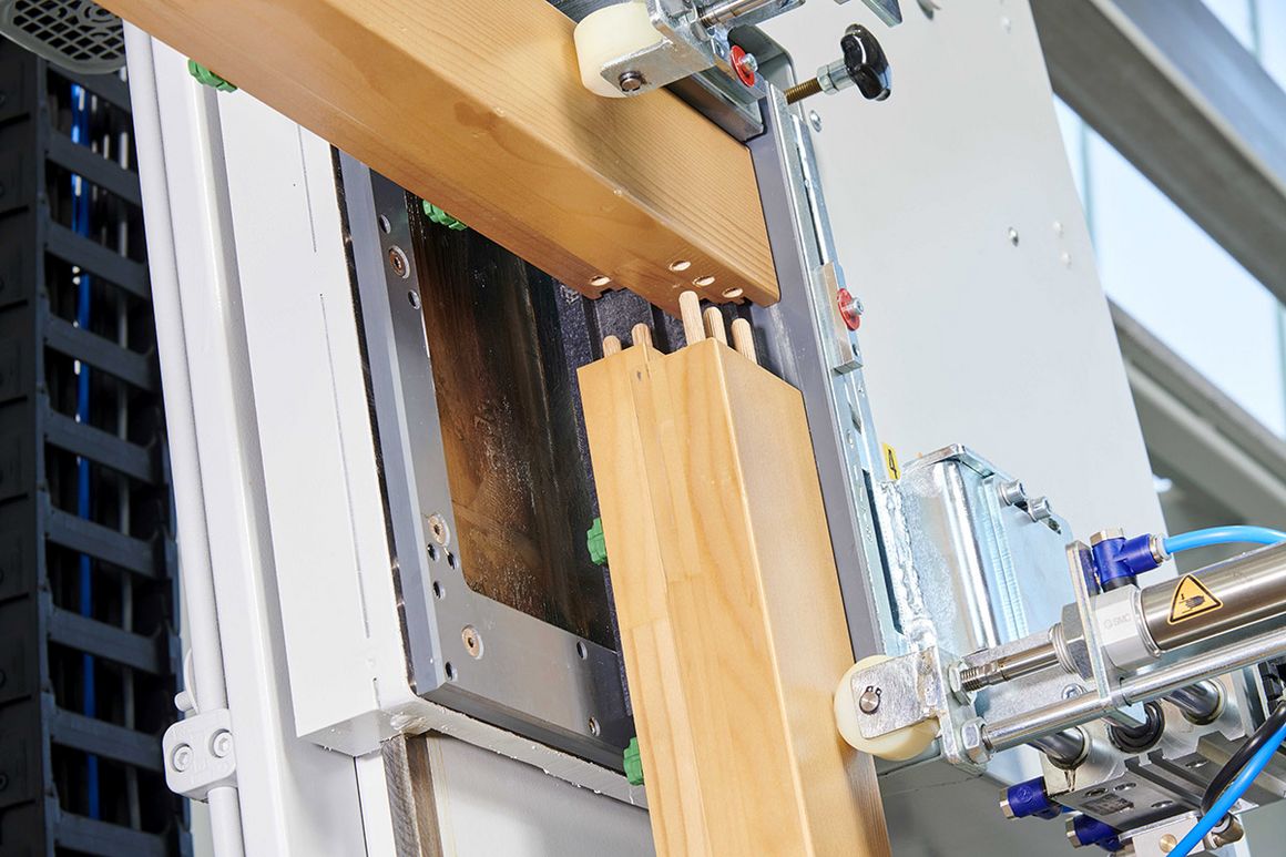 S&S Super automatische opsluitbank S&S Super automatische opsluitbank