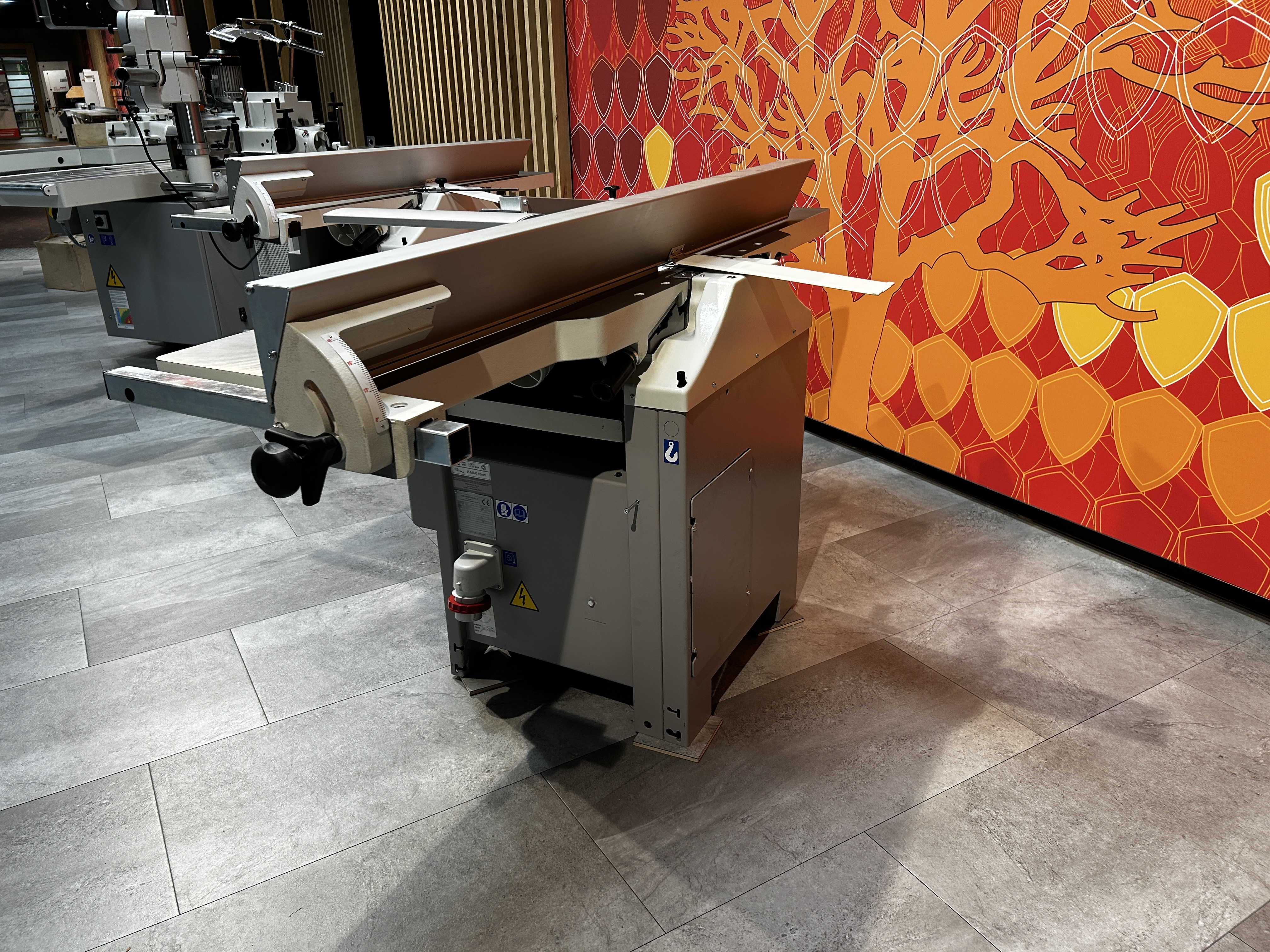 Casadei PFS 41 vlakvandiktebank (showroom model)