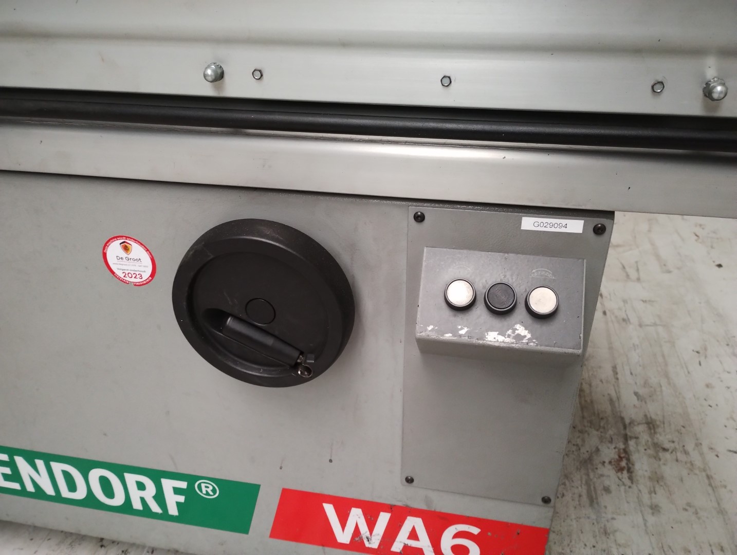 Altendorf WA6 kunststof gebruikte formaatzaag Altendorf WA6 kunststof gebruikte formaatzaag