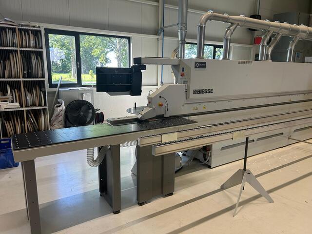 Biesse Akron 1445-B gebruikte Kantenaanlijmmachine