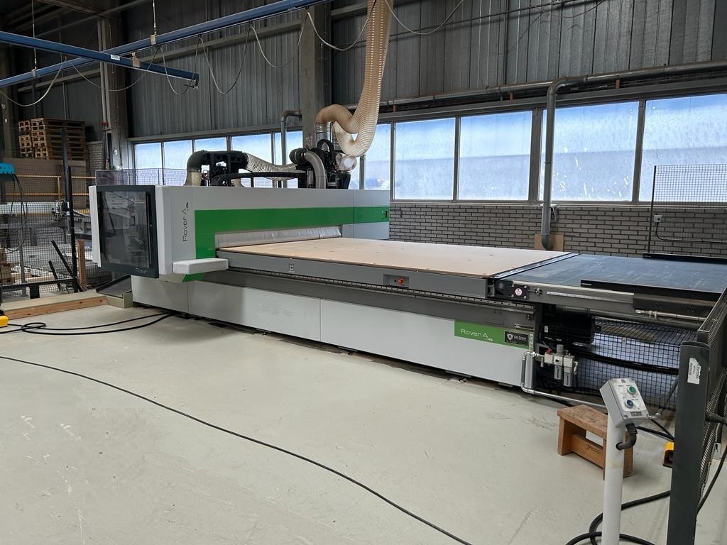 Biesse Rover A 2231 FT gebruikte CNC freesmachine