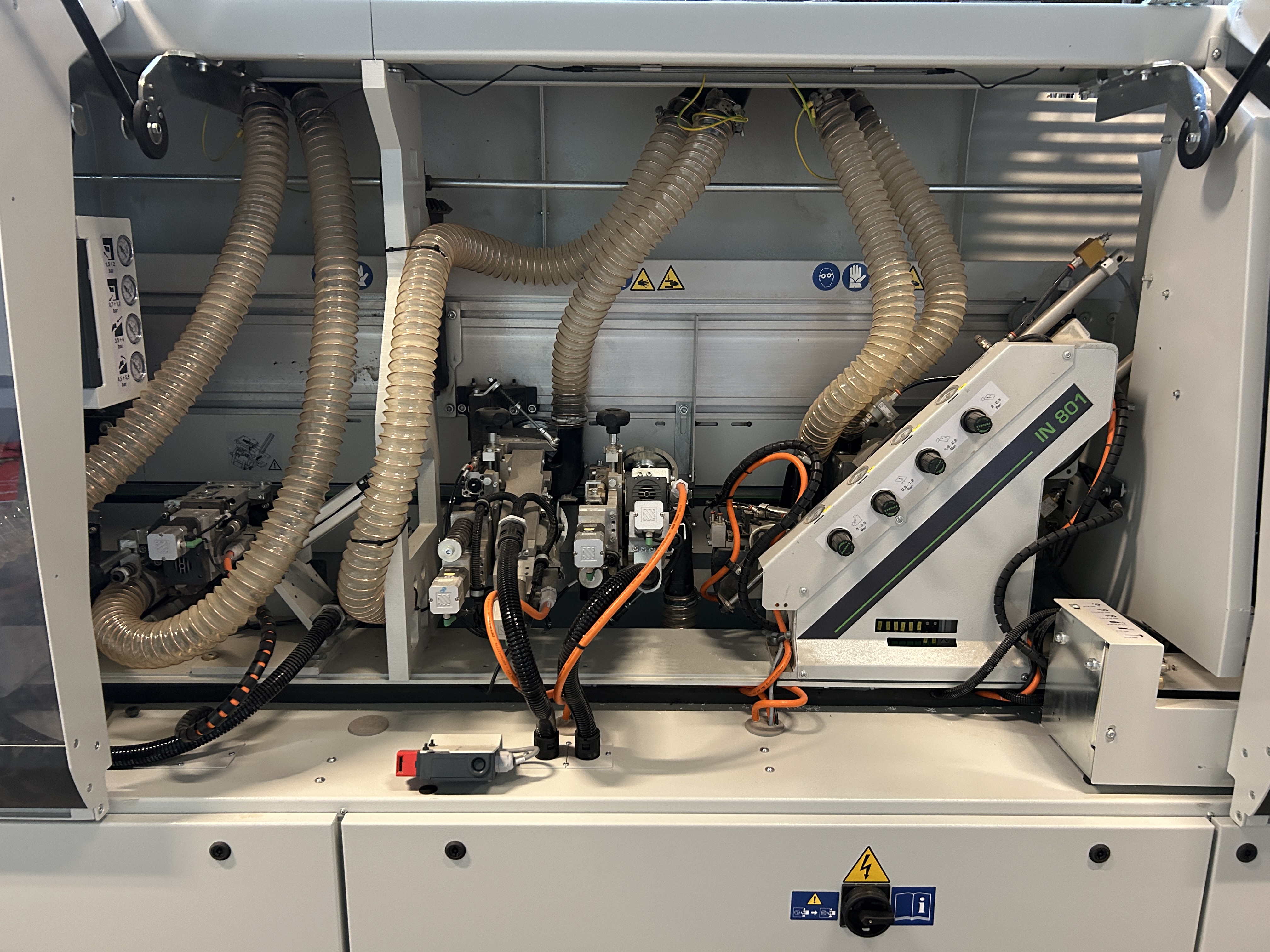 Biesse Akron 1445 B gebruikte Kantenaanlijmmachine