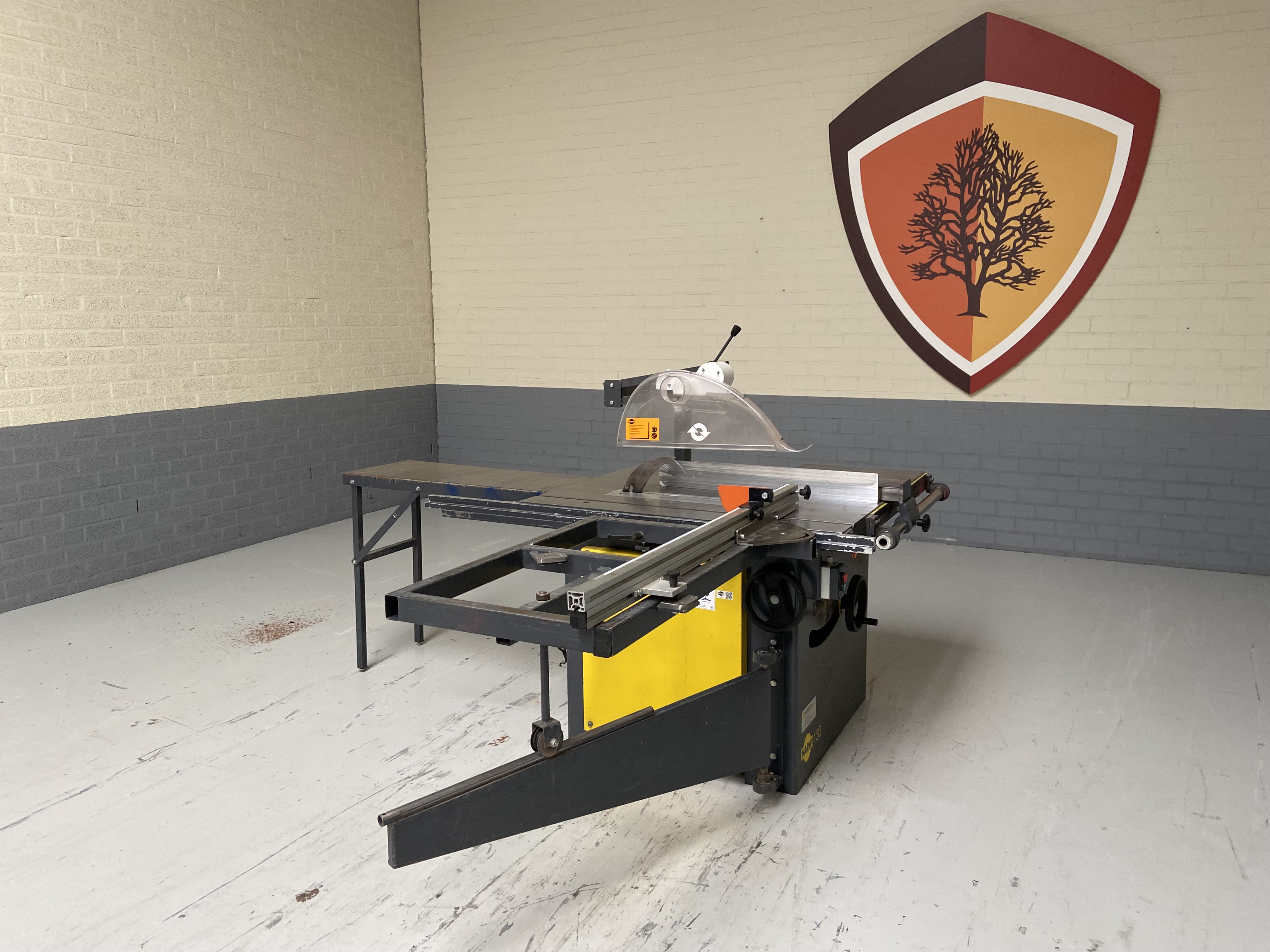 Harwi 130 gebruikte Cirkelzaagmachine