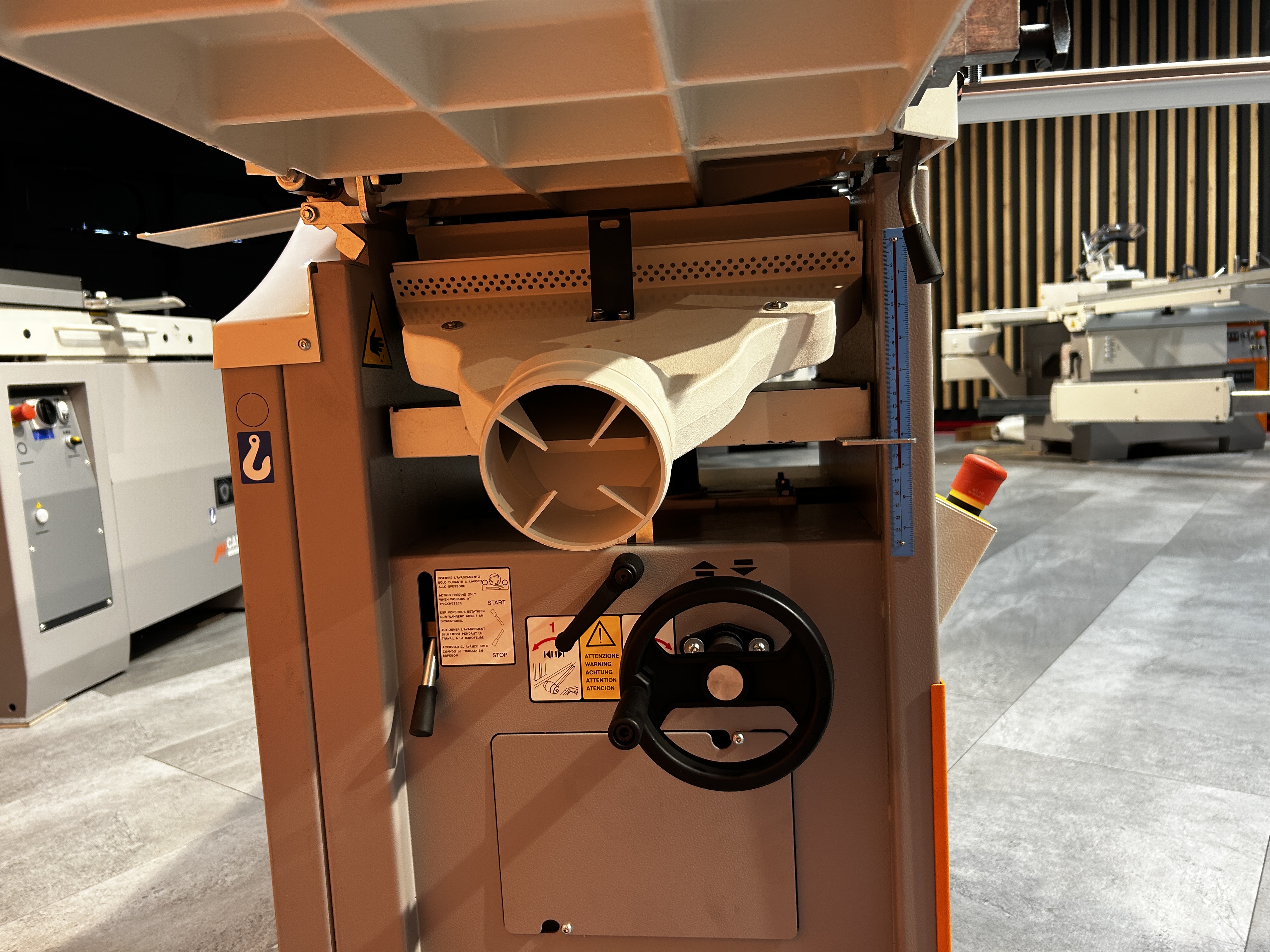 Casadei PFS 41 vlakvandiktebank (showroom model)