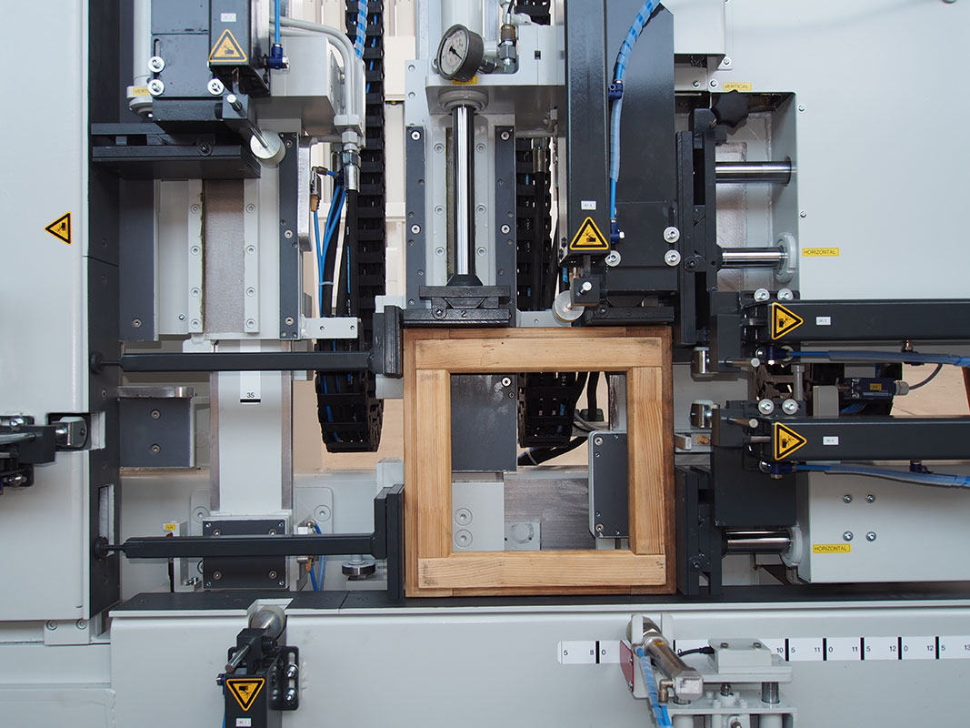 S&S Super automatische opsluitbank S&S Super automatische opsluitbank
