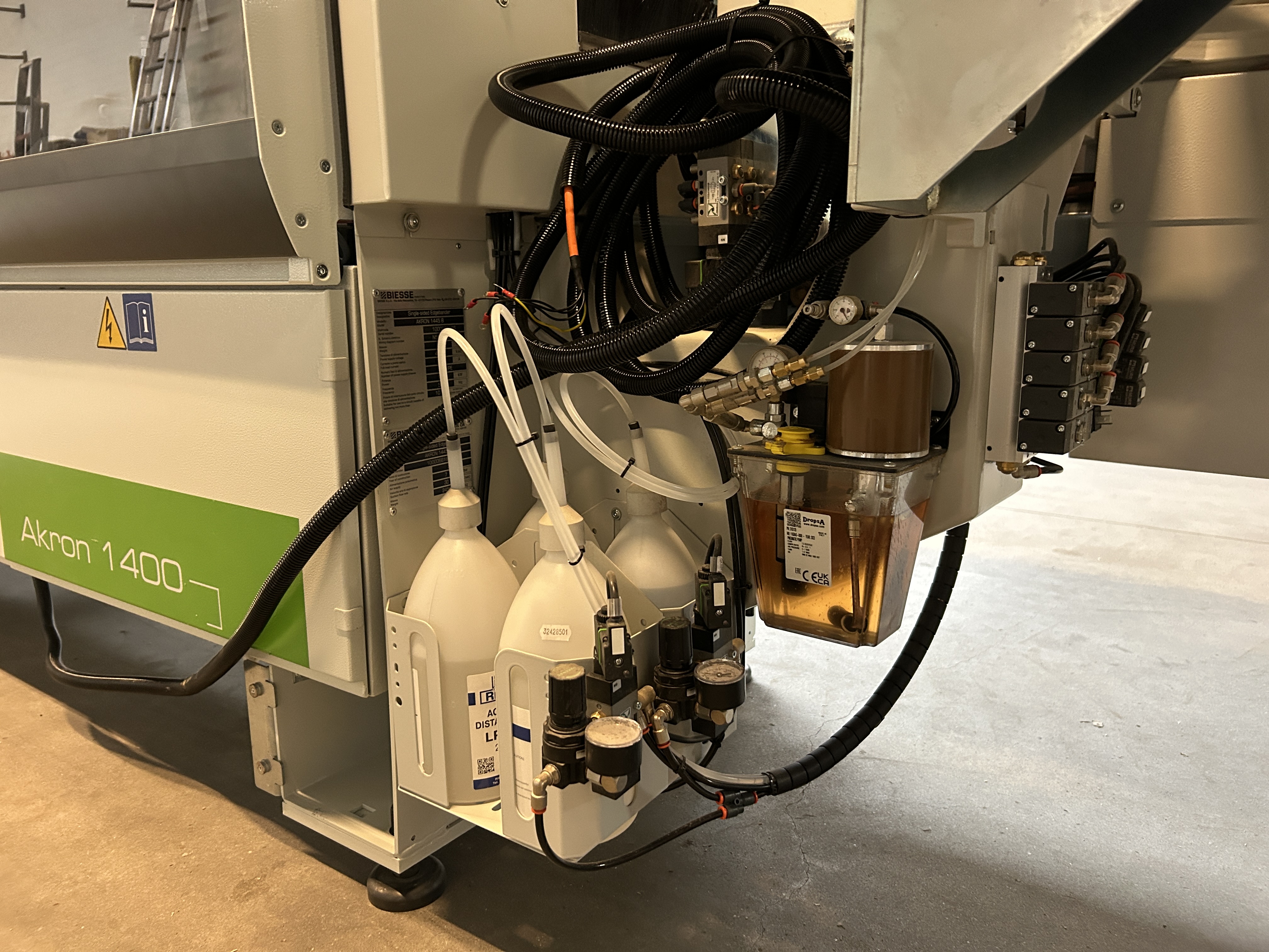 Biesse Akron 1445 B gebruikte Kantenaanlijmmachine
