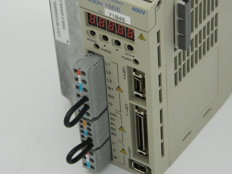 Yaskawa driver SGDH-15DE