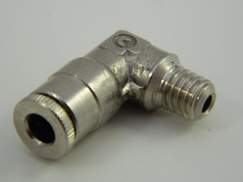 Insteekkoppeling haaks m6x4 mm