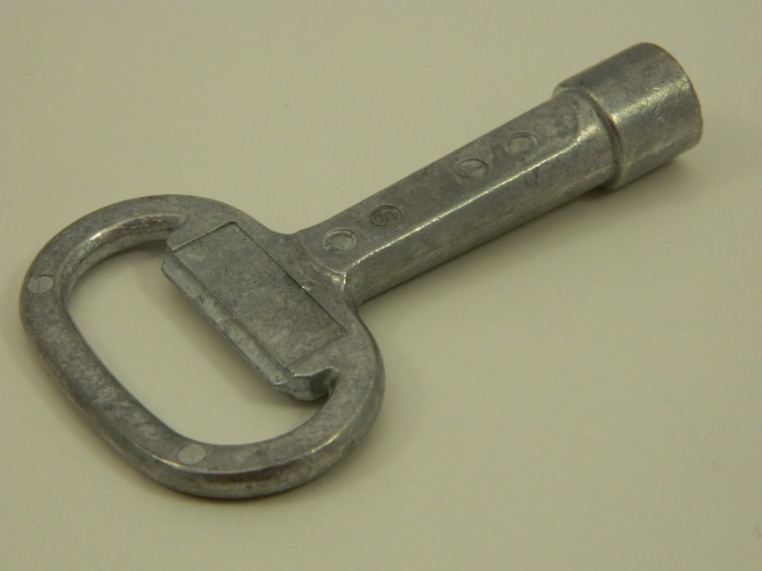 Sleutel Vierkant / SZ2547 D7mm