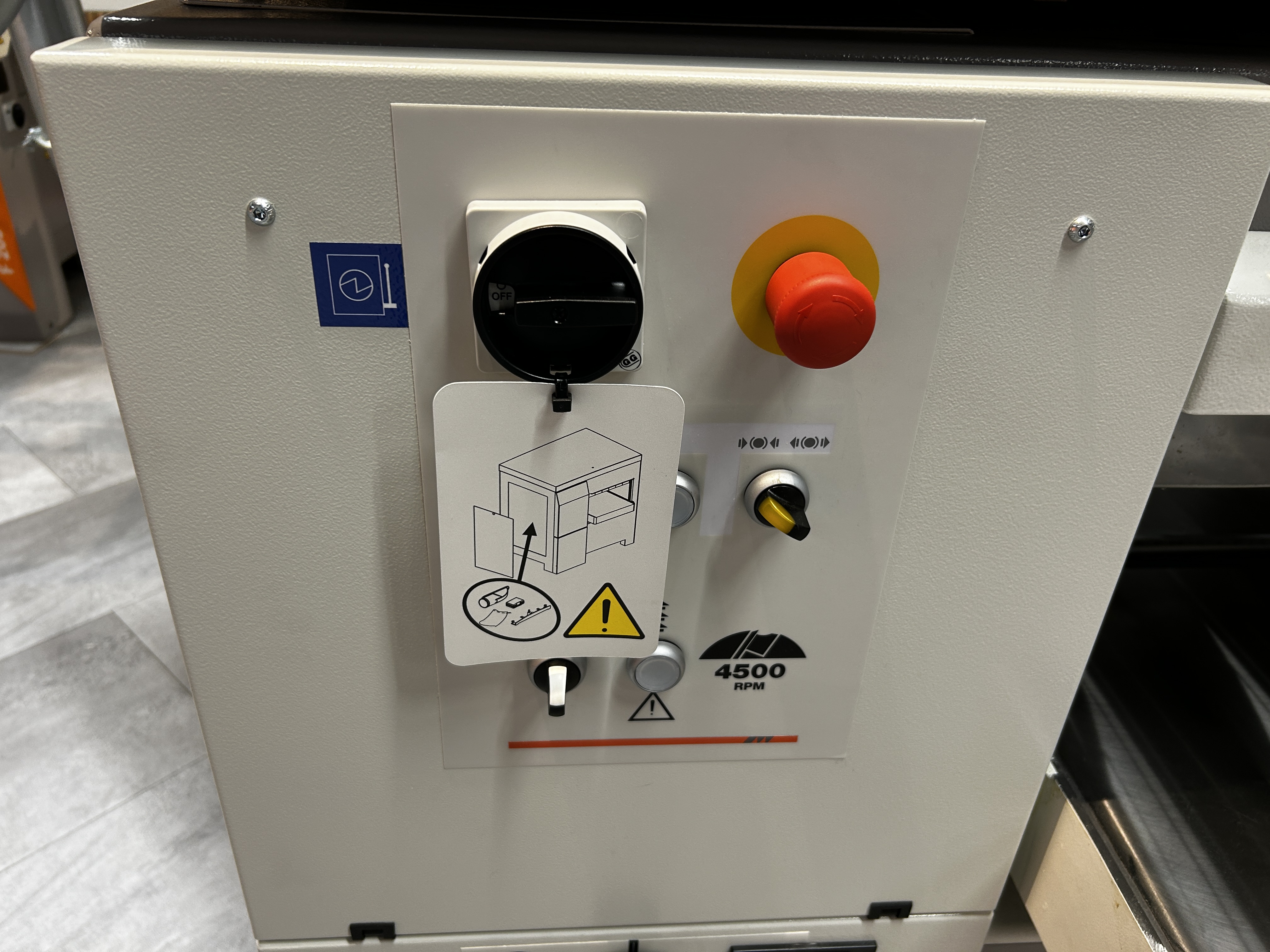 Casadei PS 63 vandiktebank (showroommodel)