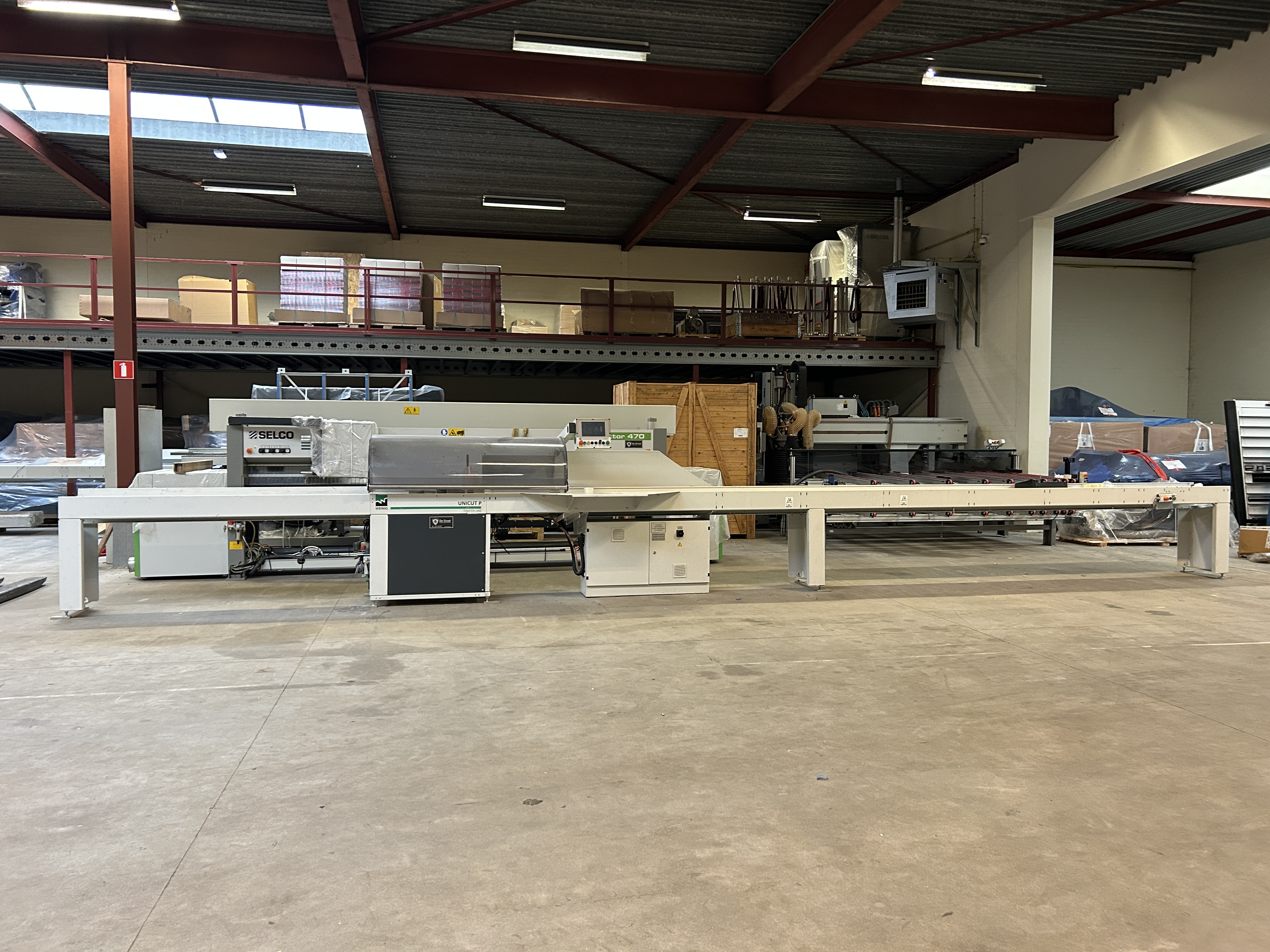 Weinig Dimter Unicut P gebruikte onderliggende afkortzaag