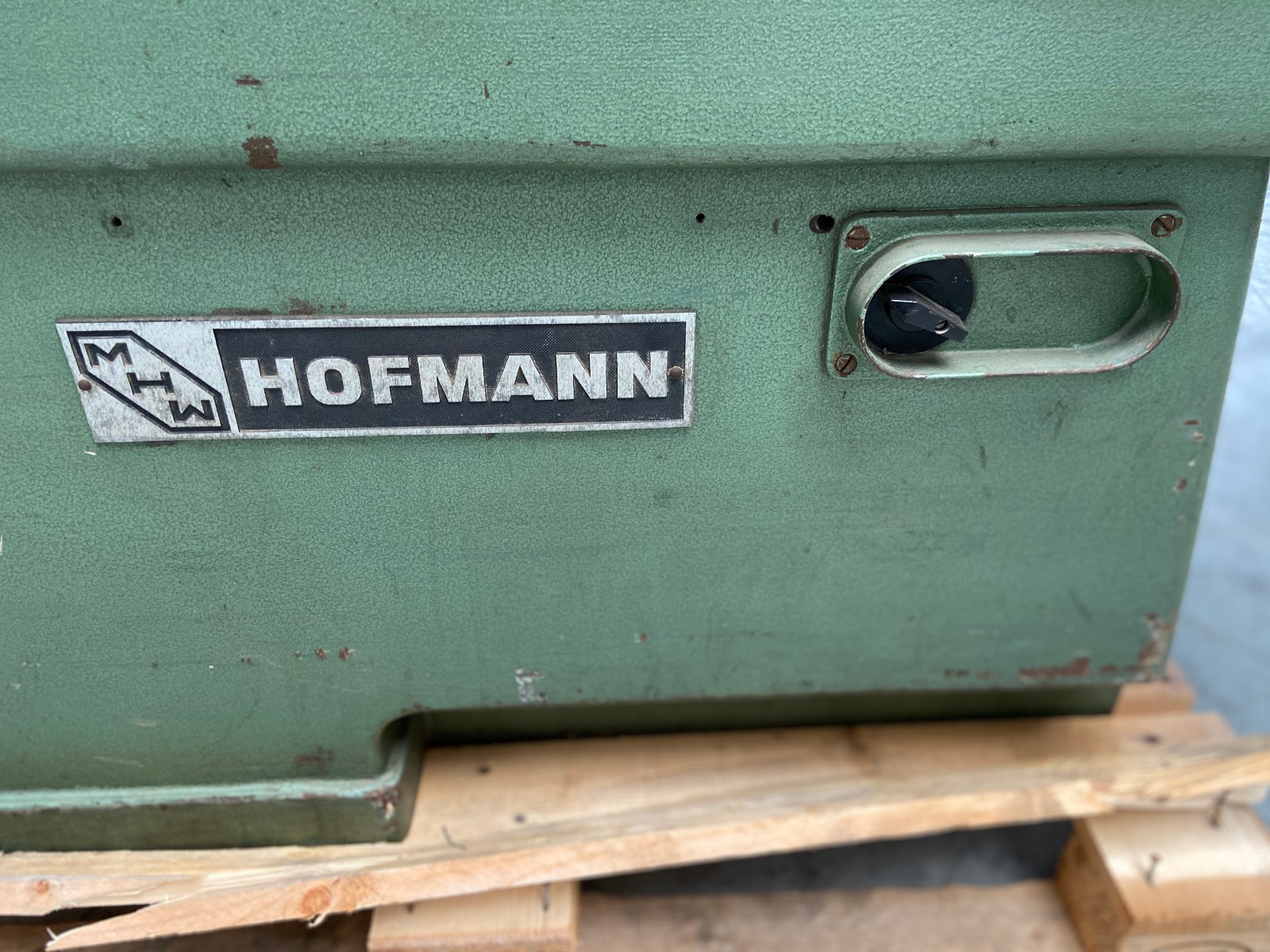 Hofmann AHW gebruikte vlakbank Hofmann AHW gebruikte vlakbank