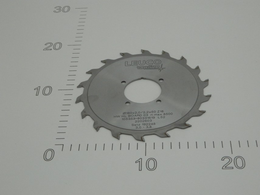 Voorritszaagblad (voor) D180