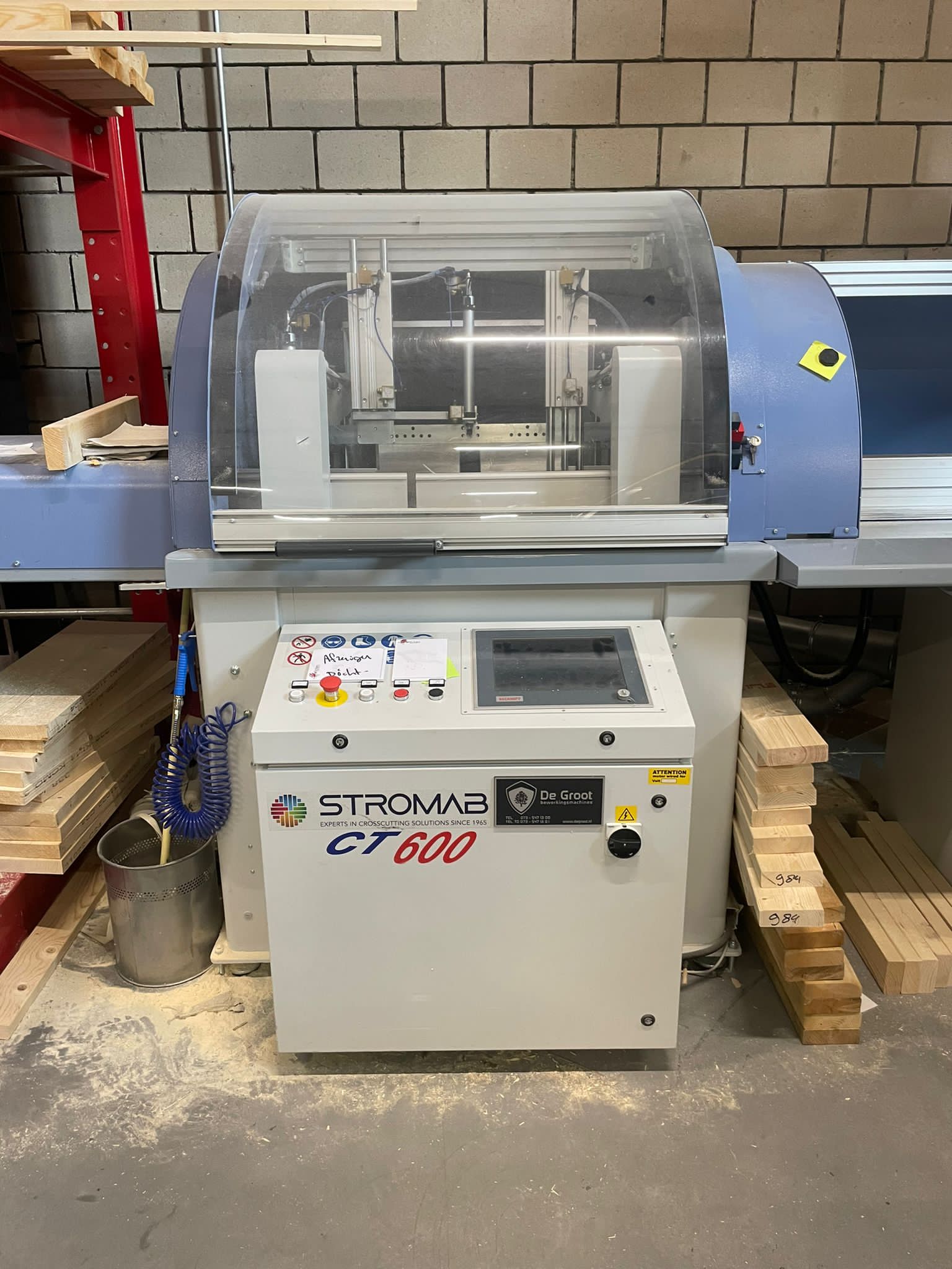 Stromab CT-600 gebruikte onderliggende afkortzaag