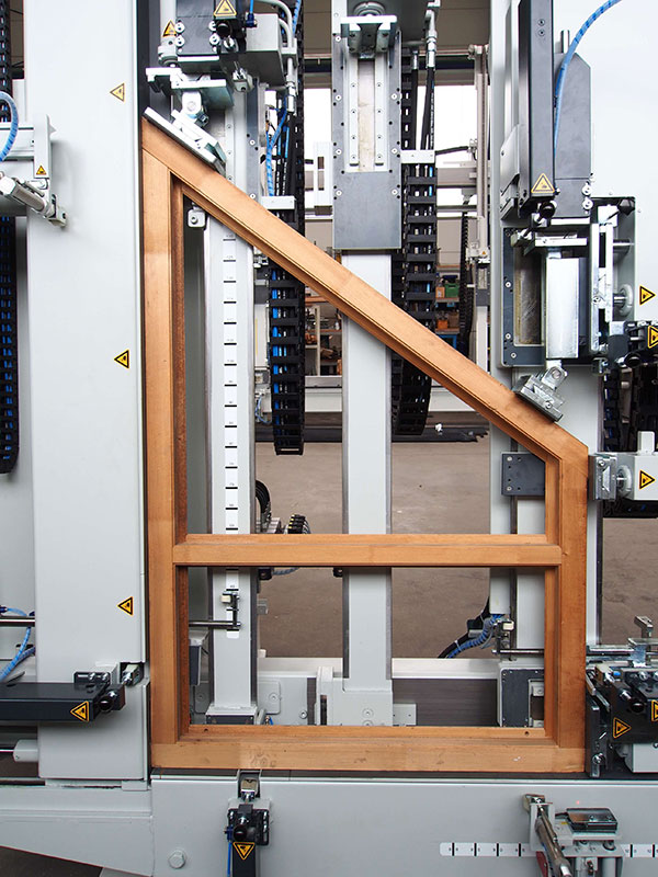 S&S Super automatische opsluitbank S&S Super automatische opsluitbank