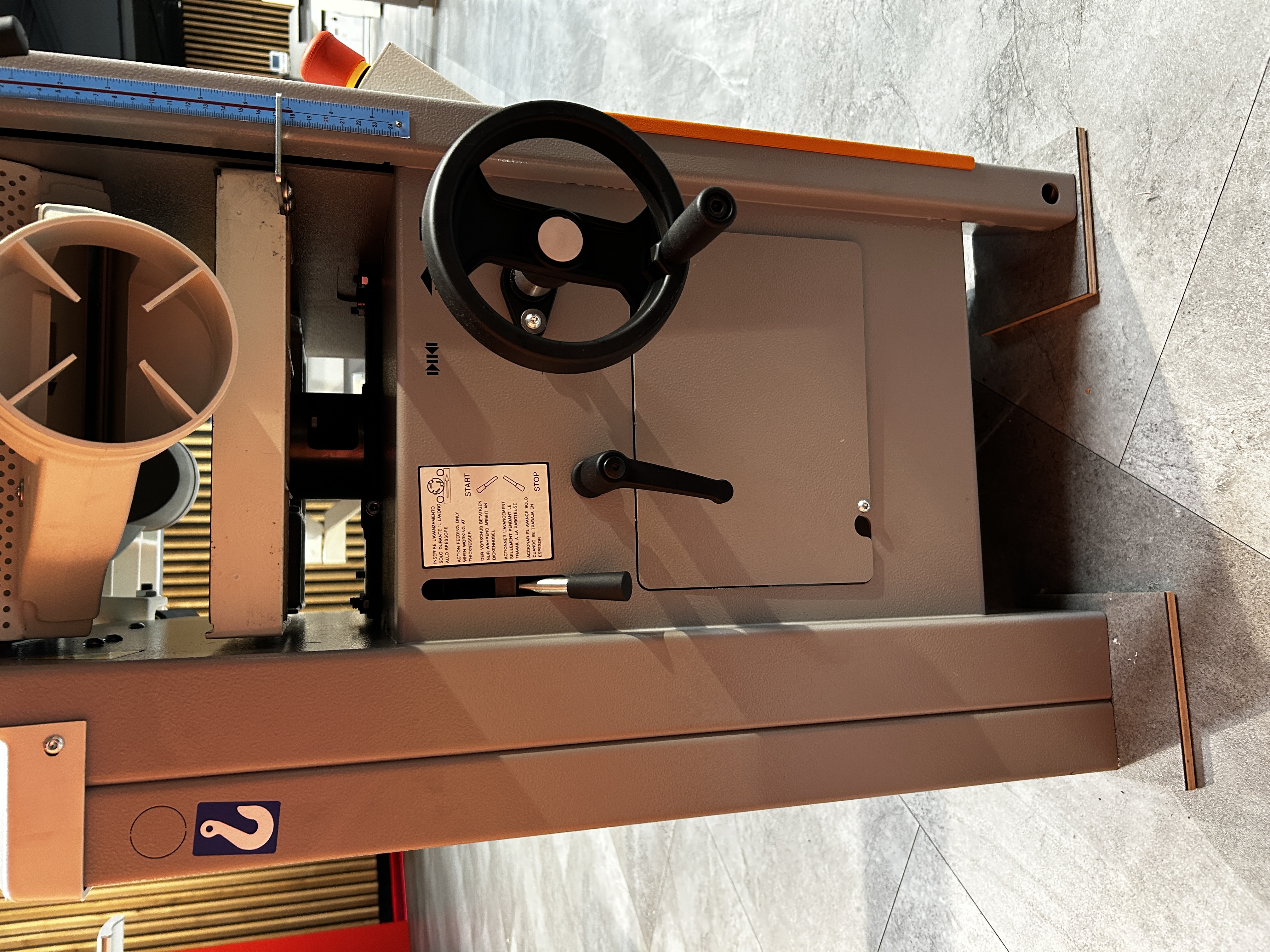 Casadei PFS 30 vlakvandiktebank (showroom model)