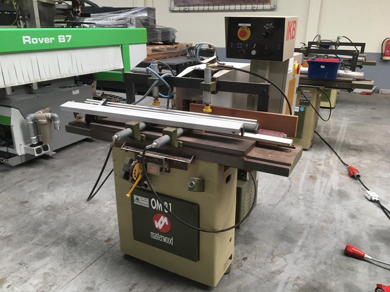 Muti type OMB 1 Gebruikte Gatensteekmachine